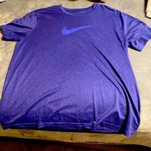 Nike XL T-Shirt